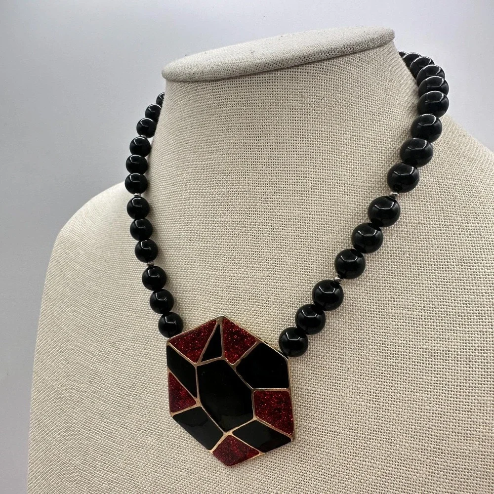 Vintage 80s‎ Hexagon Statement Necklace Black Red Glitter Enamel Fashion Jewelry